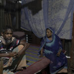 Tazims Eltern in ihrem Zuhause